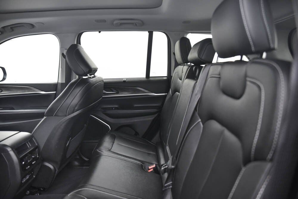 2023 Jeep Grand Cherokee 4xe Akron OH