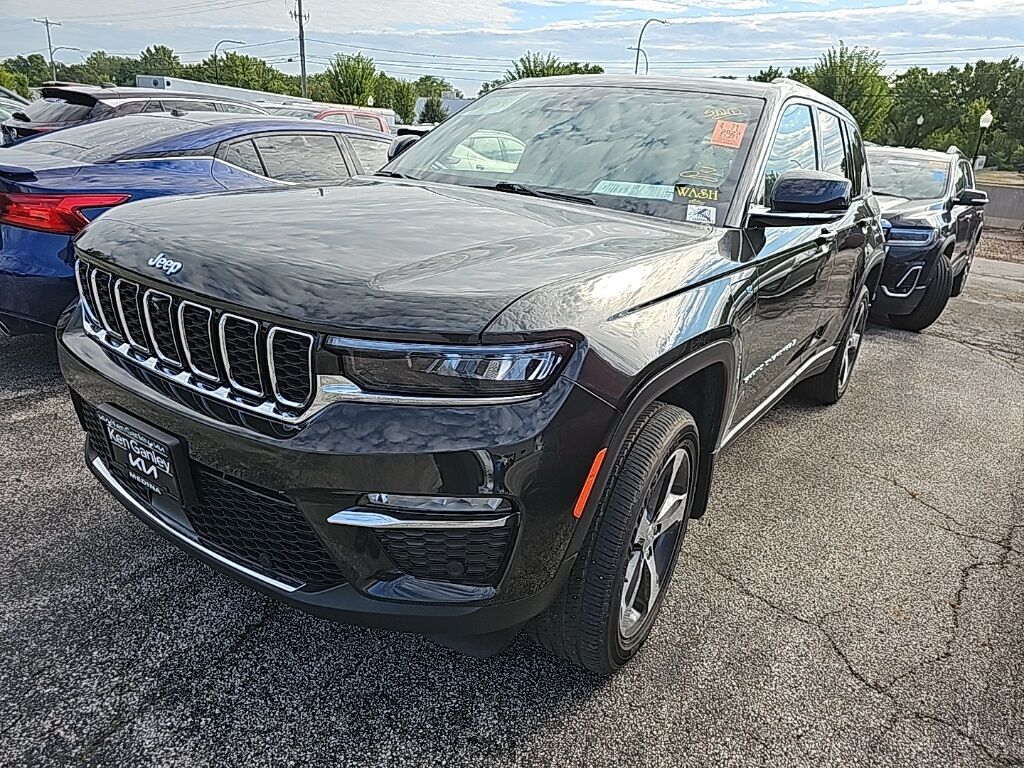 2023 Jeep Grand Cherokee 4xe Akron OH