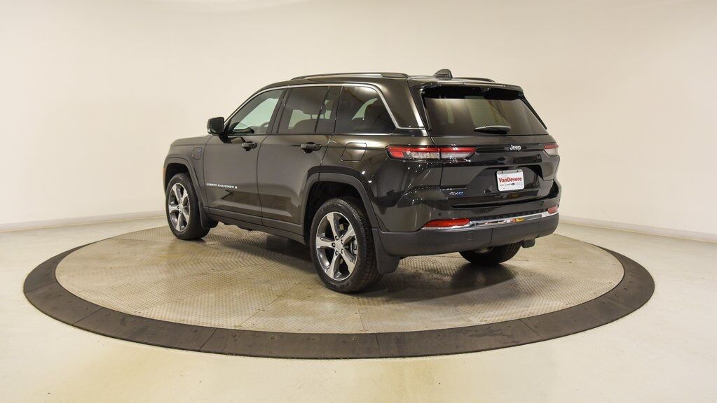 2023 Jeep Grand Cherokee 4xe Akron OH