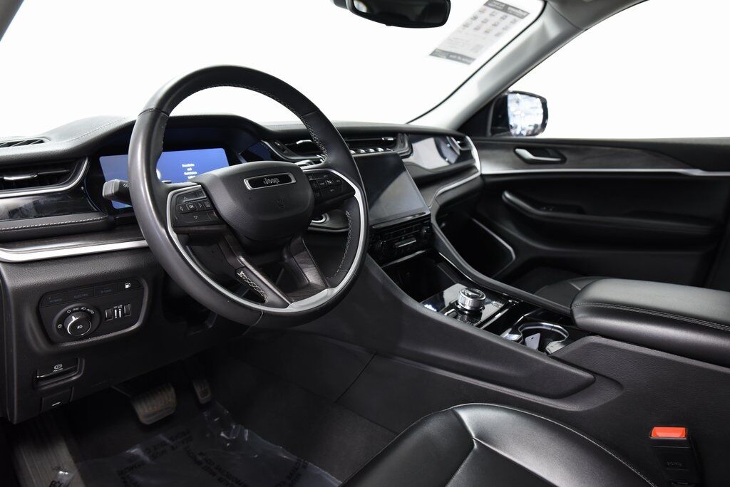 2023 Jeep Grand Cherokee 4xe Akron OH