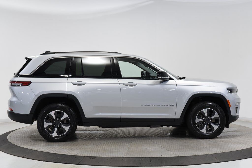 2023 Jeep Grand Cherokee 4xe Akron OH