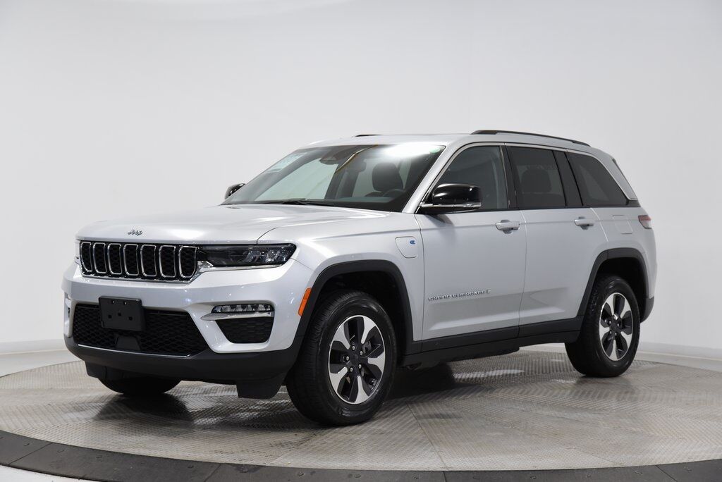 2023 Jeep Grand Cherokee 4xe Akron OH