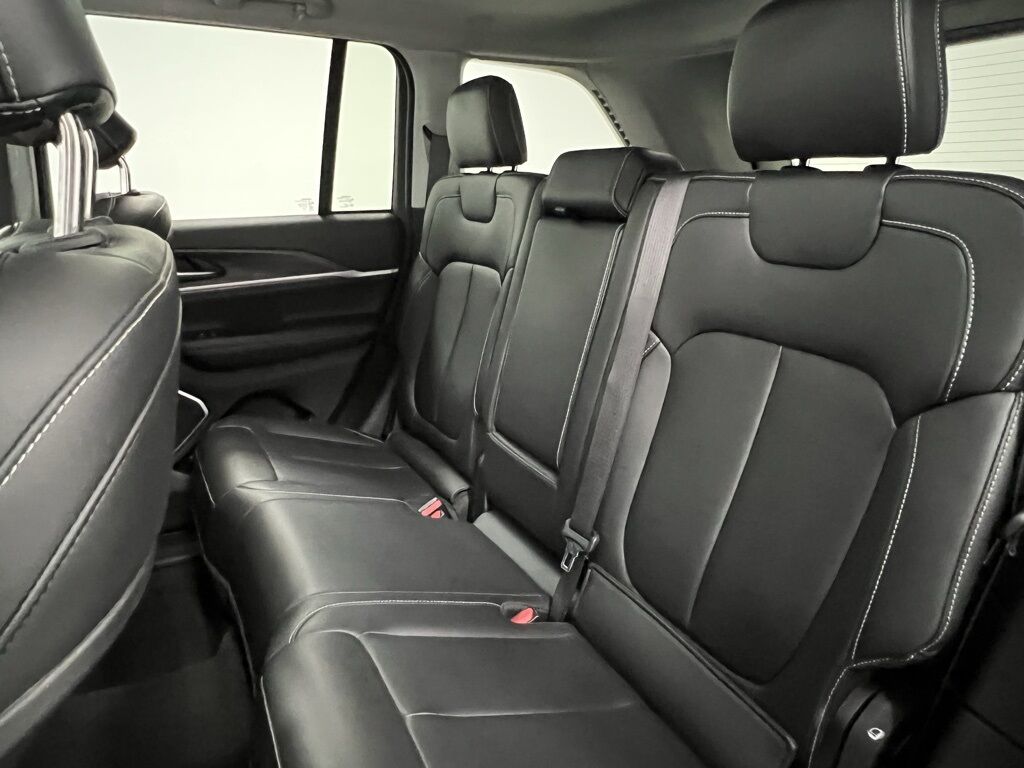 2023 Jeep Grand Cherokee 4xe Highlands Ranch CO