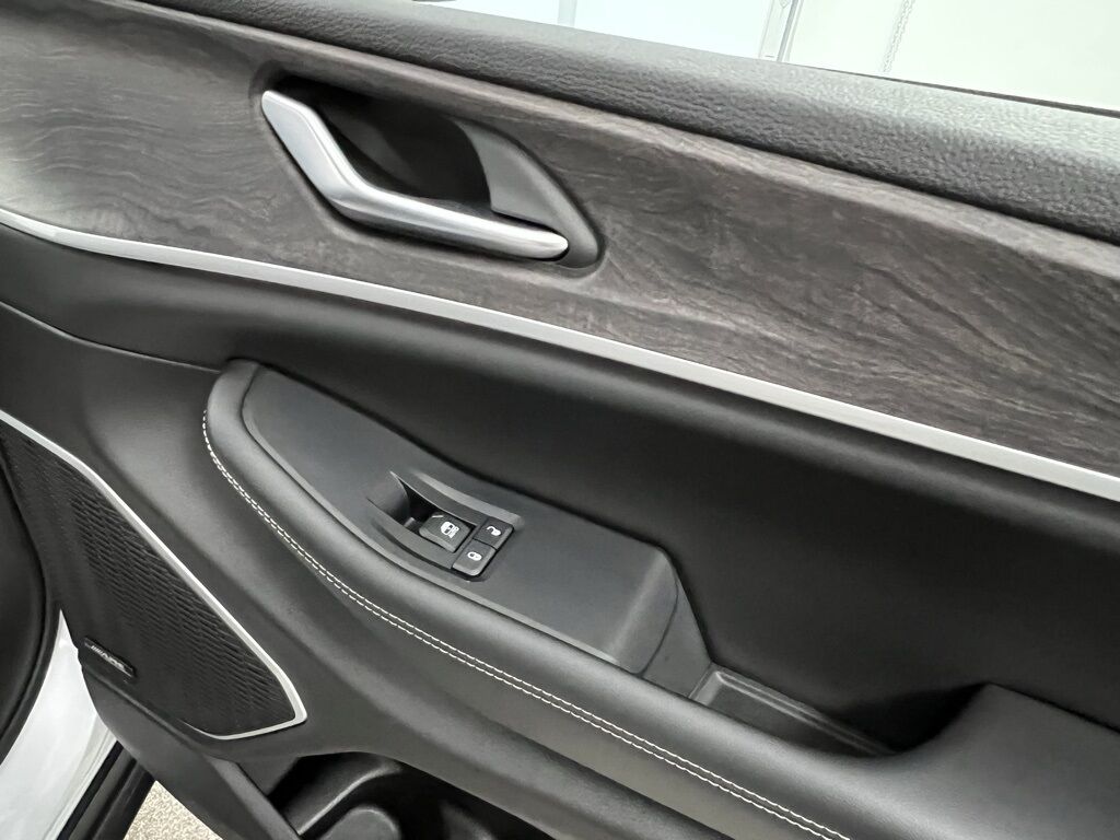 2023 Jeep Grand Cherokee 4xe Highlands Ranch CO