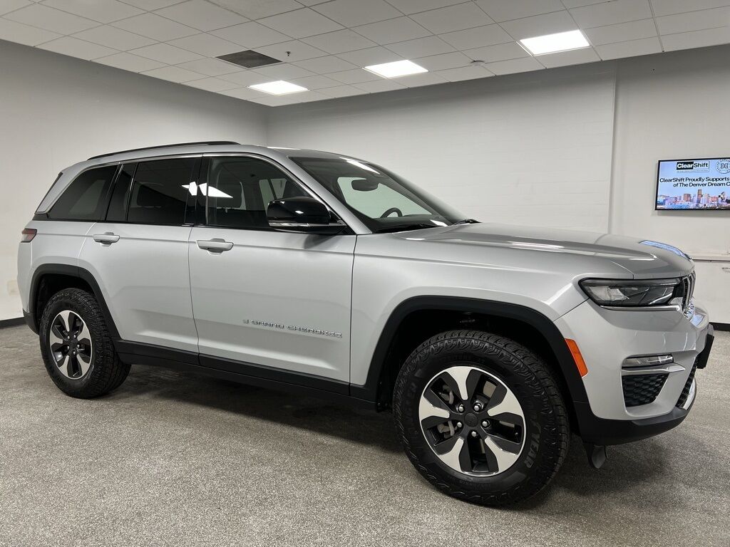 2023 Jeep Grand Cherokee 4xe Highlands Ranch CO