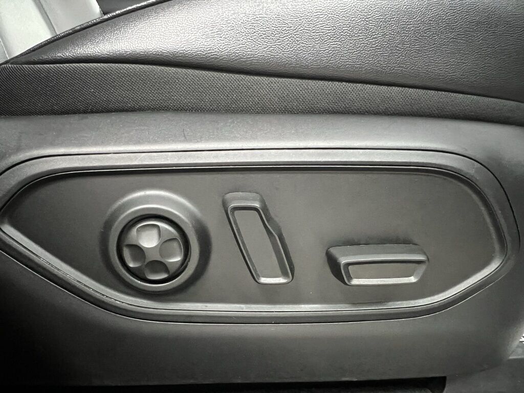 2023 Jeep Grand Cherokee 4xe Highlands Ranch CO