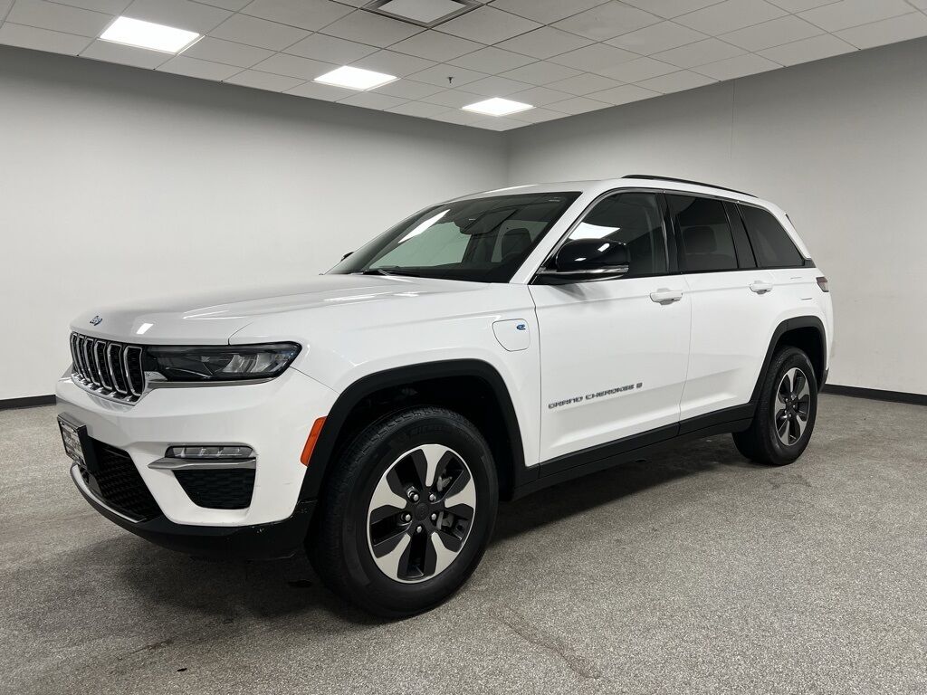 2023 Jeep Grand Cherokee 4xe Highlands Ranch CO