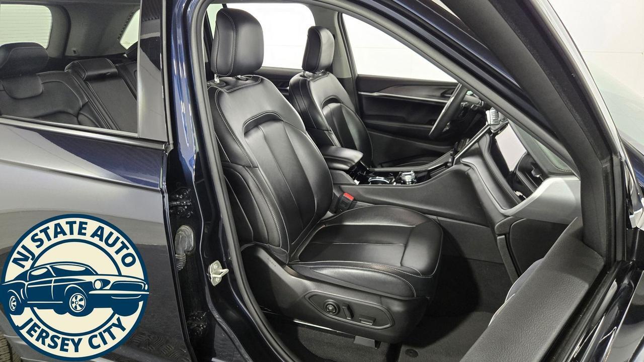 2023 Jeep Grand Cherokee 4xe Jersey City NJ