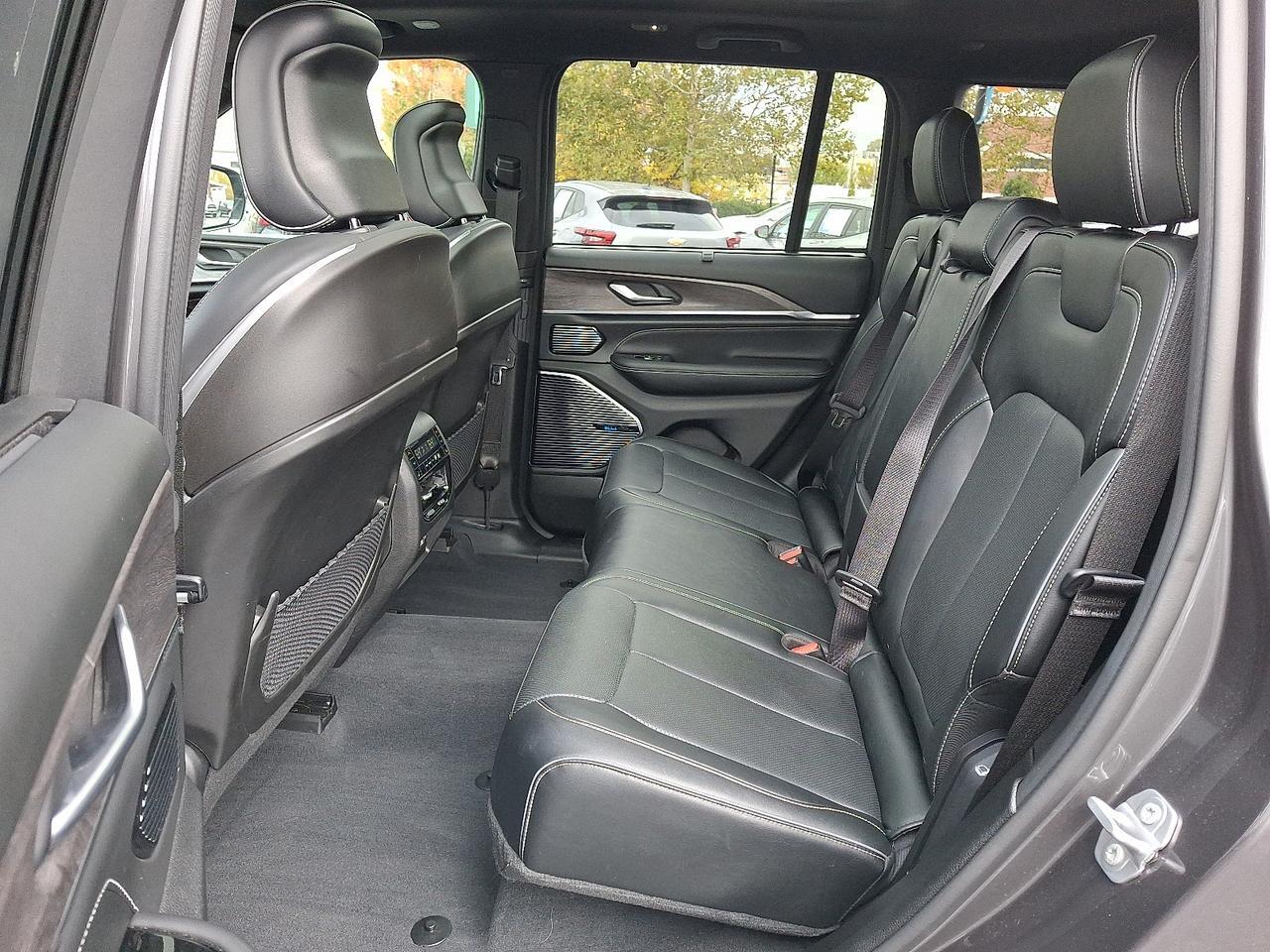 2023 Jeep Grand Cherokee 4xe Overland Allentown PA