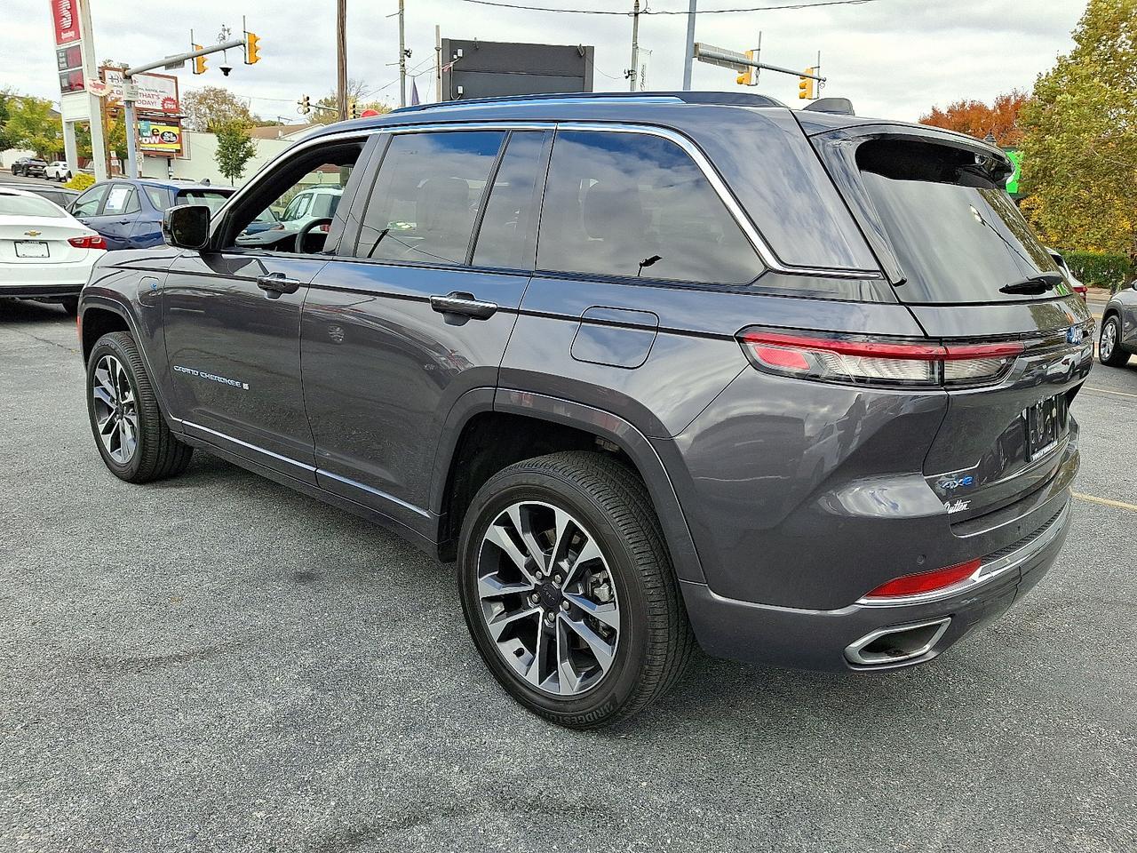 2023 Jeep Grand Cherokee 4xe Overland Allentown PA