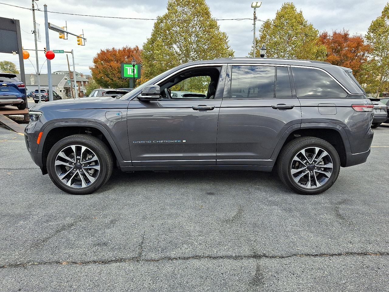 2023 Jeep Grand Cherokee 4xe Overland Allentown PA