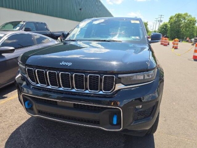 2023 Jeep Grand Cherokee 4xe Overland Marshfield MA