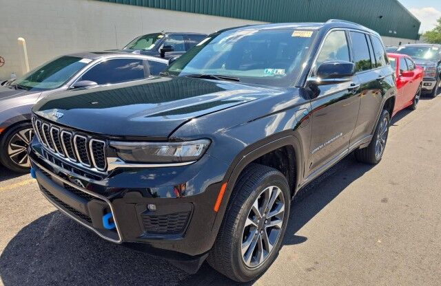 2023 Jeep Grand Cherokee 4xe Overland Marshfield MA