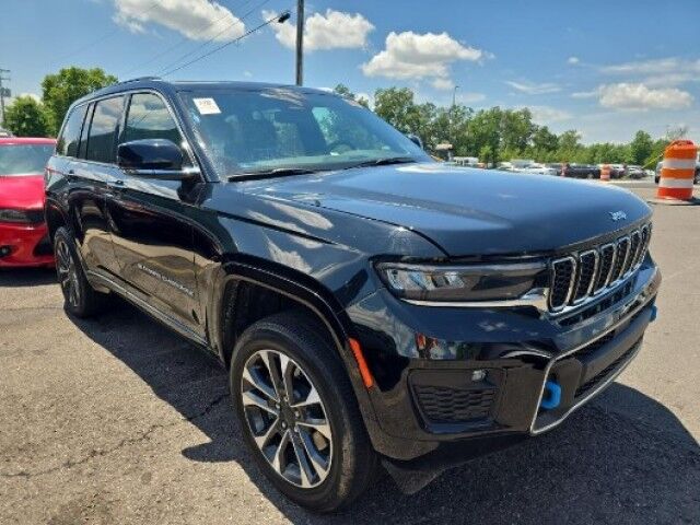 2023 Jeep Grand Cherokee 4xe Overland Marshfield MA