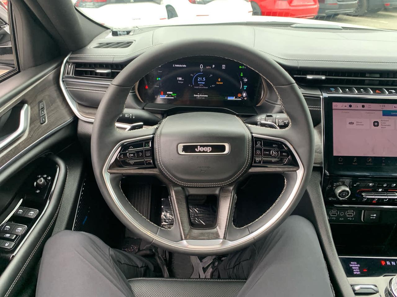 2023 Jeep Grand Cherokee 4xe Overland Dartmouth MA