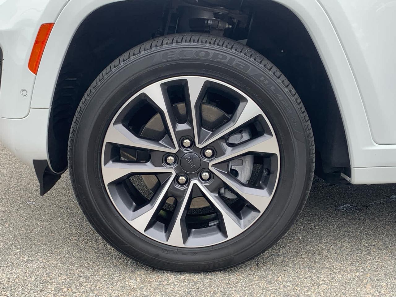 2023 Jeep Grand Cherokee 4xe Overland Dartmouth MA