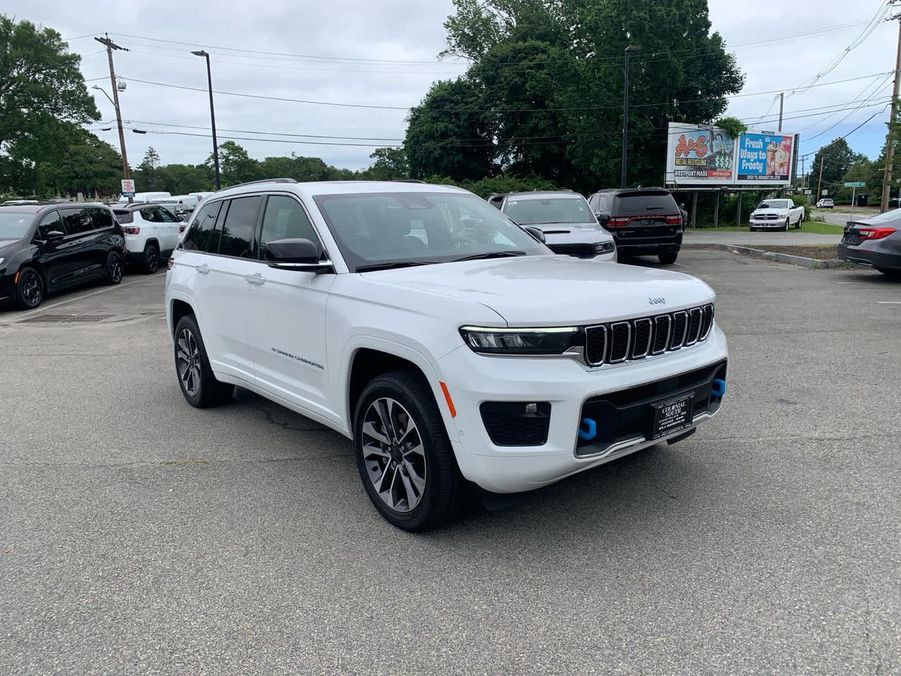 2023 Jeep Grand Cherokee 4xe Overland Dartmouth MA