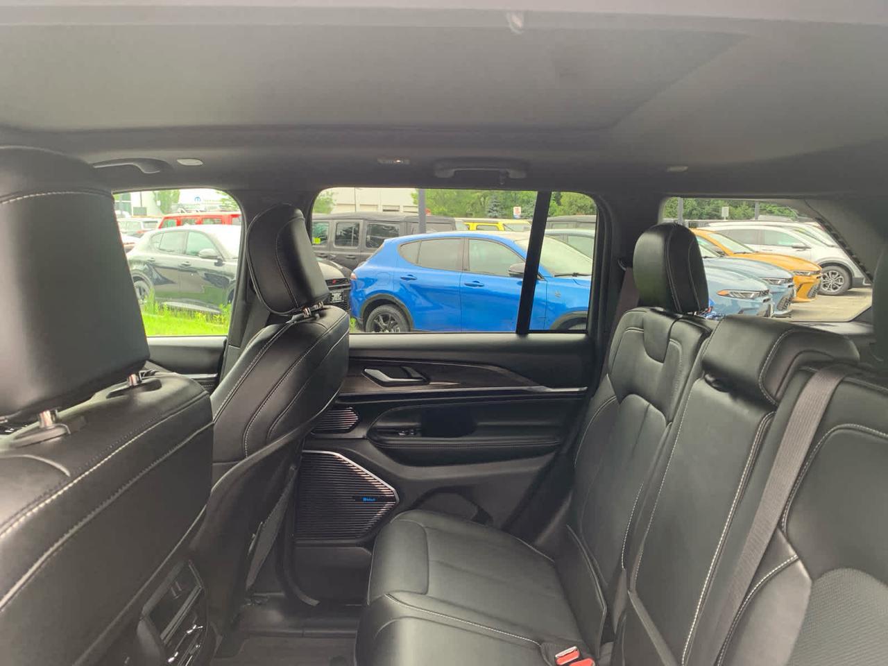 2023 Jeep Grand Cherokee 4xe Overland Dartmouth MA