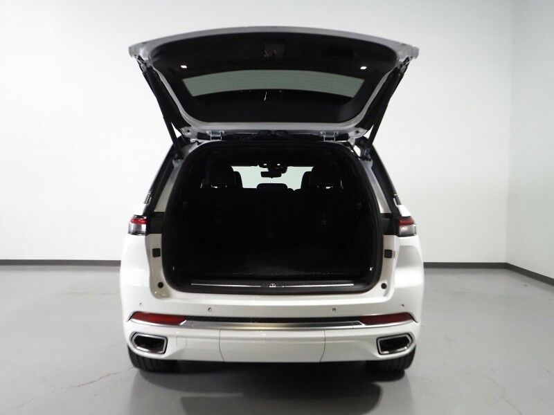 2023 Jeep Grand Cherokee 4xe Summit *ADVANCED PROTECH GROUP, HEADS-UP DISPLAY, NAVIGATION, ADAPTIVE CRUISE, SAFETY ALERTS, 360 CAMERAS, PANO MOONROOF, LEATHER, CLIMATE/MASSAGE SEATS, MCINTOSH AUDIO, ANDROID & APPLE Round Rock TX