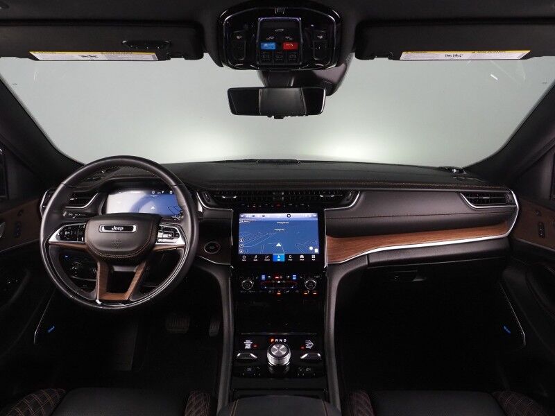 2023 Jeep Grand Cherokee 4xe Summit *ADVANCED PROTECH GROUP, HEADS-UP DISPLAY, NAVIGATION, ADAPTIVE CRUISE, SAFETY ALERTS, 360 CAMERAS, PANO MOONROOF, LEATHER, CLIMATE/MASSAGE SEATS, MCINTOSH AUDIO, ANDROID & APPLE