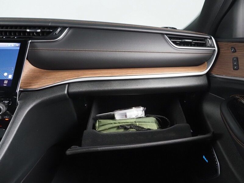 2023 Jeep Grand Cherokee 4xe Summit *ADVANCED PROTECH GROUP, HEADS-UP DISPLAY, NAVIGATION, ADAPTIVE CRUISE, SAFETY ALERTS, 360 CAMERAS, PANO MOONROOF, LEATHER, CLIMATE/MASSAGE SEATS, MCINTOSH AUDIO, ANDROID & APPLE Round Rock TX