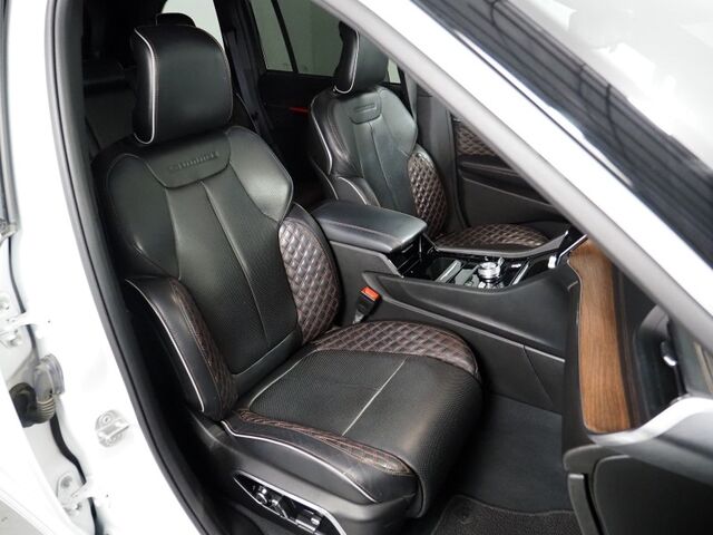 2023 Jeep Grand Cherokee 4xe Summit *ADVANCED PROTECH GROUP, HEADS-UP DISPLAY, NAVIGATION, ADAPTIVE CRUISE, SAFETY ALERTS, 360 CAMERAS, PANO MOONROOF, LEATHER, CLIMATE/MASSAGE SEATS, MCINTOSH AUDIO Round Rock TX