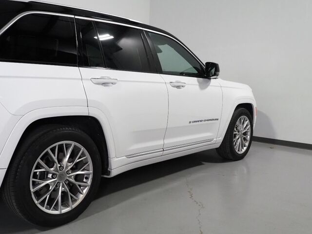 2023 Jeep Grand Cherokee 4xe Summit *ADVANCED PROTECH GROUP, HEADS-UP DISPLAY, NAVIGATION, ADAPTIVE CRUISE, SAFETY ALERTS, 360 CAMERAS, PANO MOONROOF, LEATHER, CLIMATE/MASSAGE SEATS, MCINTOSH AUDIO Round Rock TX