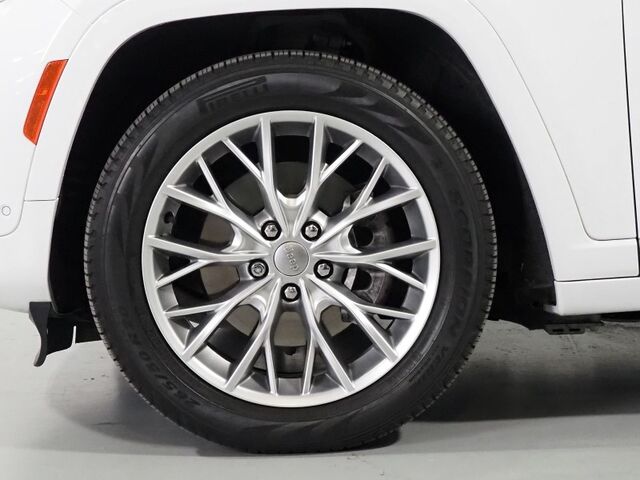 2023 Jeep Grand Cherokee 4xe Summit *ADVANCED PROTECH GROUP, HEADS-UP DISPLAY, NAVIGATION, ADAPTIVE CRUISE, SAFETY ALERTS, 360 CAMERAS, PANO MOONROOF, LEATHER, CLIMATE/MASSAGE SEATS, MCINTOSH AUDIO Round Rock TX