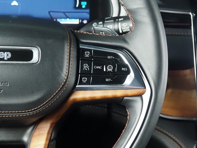 2023 Jeep Grand Cherokee 4xe Summit Reserve *HEADS-UP DISPLAY, NAVIGATION, ADAPTIVE CRUISE, SAFETY ALERTS, 360 CAMERAS, PANO MOONROOF, PALERMO LEATHER, CLIMATE/MASSAGE SEATS, HTD STEERING, PSNGR DISPLAY, AUTOMATIC PARKING, MCINTOSH AUDIO, ANDROID & APPLE Round Rock TX