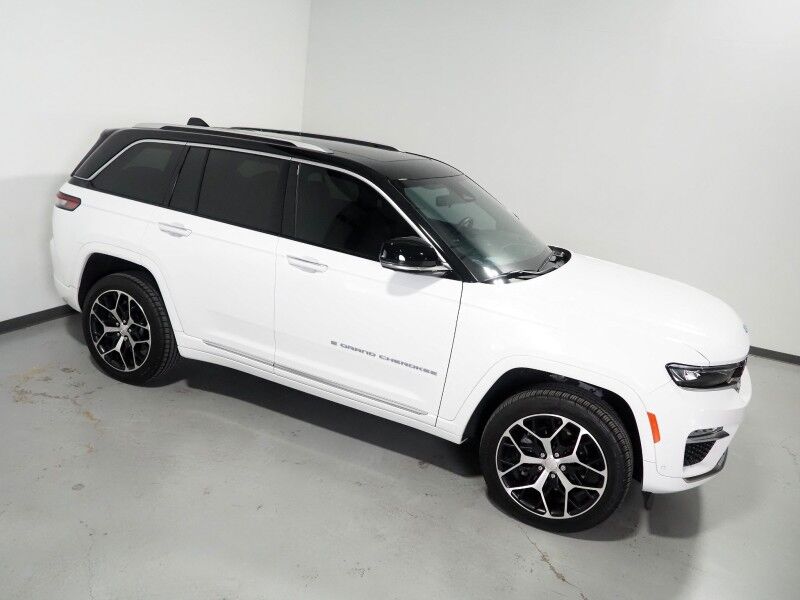 2023 Jeep Grand Cherokee 4xe Summit Reserve *HEADS-UP DISPLAY, NAVIGATION, ADAPTIVE CRUISE, SAFETY ALERTS, 360 CAMERAS, PANO MOONROOF, PALERMO LEATHER, CLIMATE/MASSAGE SEATS, HTD STEERING, PSNGR DISPLAY, AUTOMATIC PARKING, MCINTOSH AUDIO, ANDROID & APPLE Round Rock TX