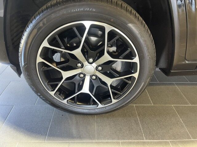 2023 Jeep Grand Cherokee 4xe Summit Reserve Marshfield MA