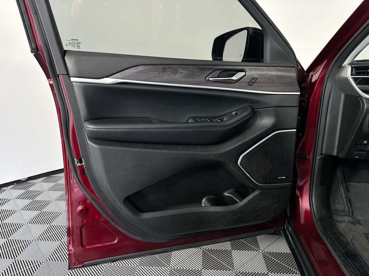 2023 Jeep Grand Cherokee 4xe Tacoma WA