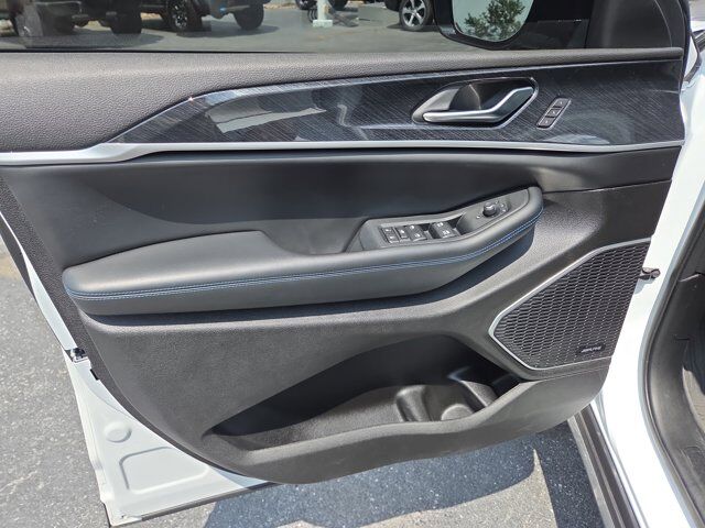2023 Jeep Grand Cherokee 4xe Trailhawk HAMBURG PA