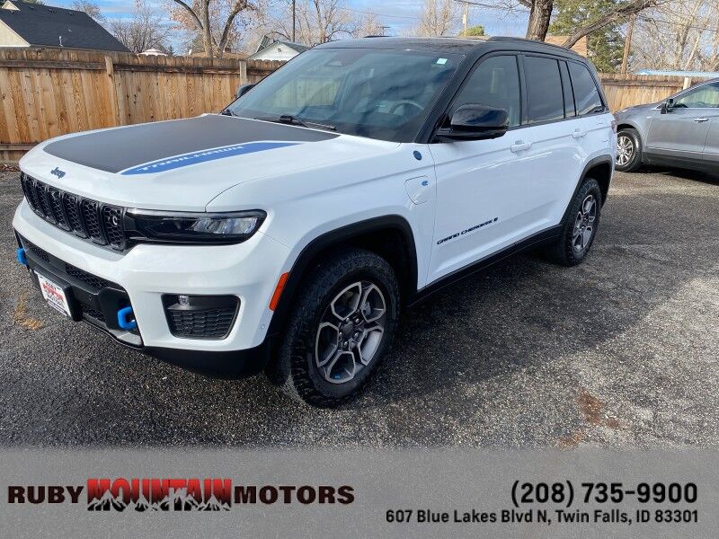2023 Jeep Grand Cherokee 4xe Trailhawk