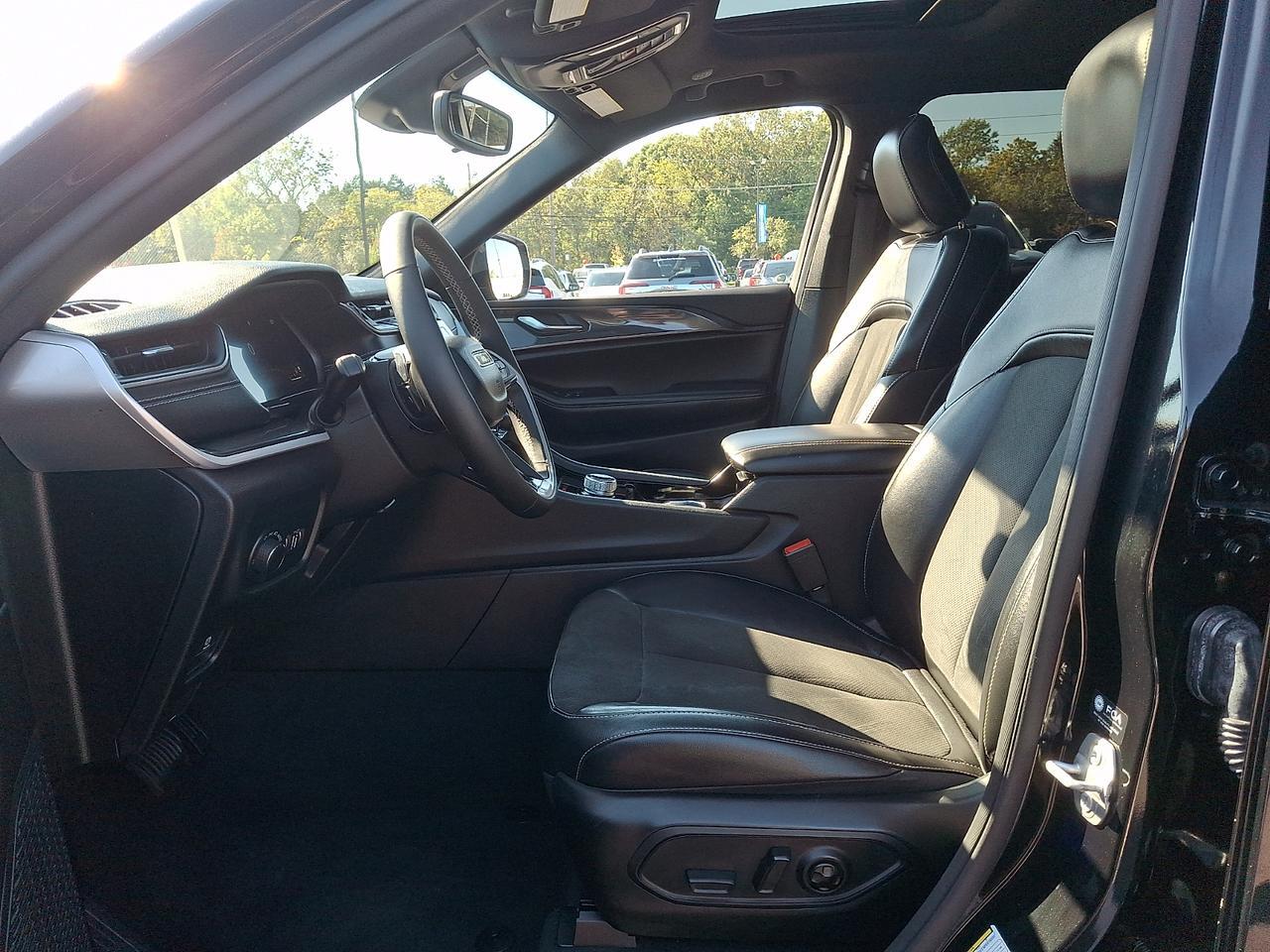 2023 Jeep Grand Cherokee Altitude 4x4 Vineland NJ