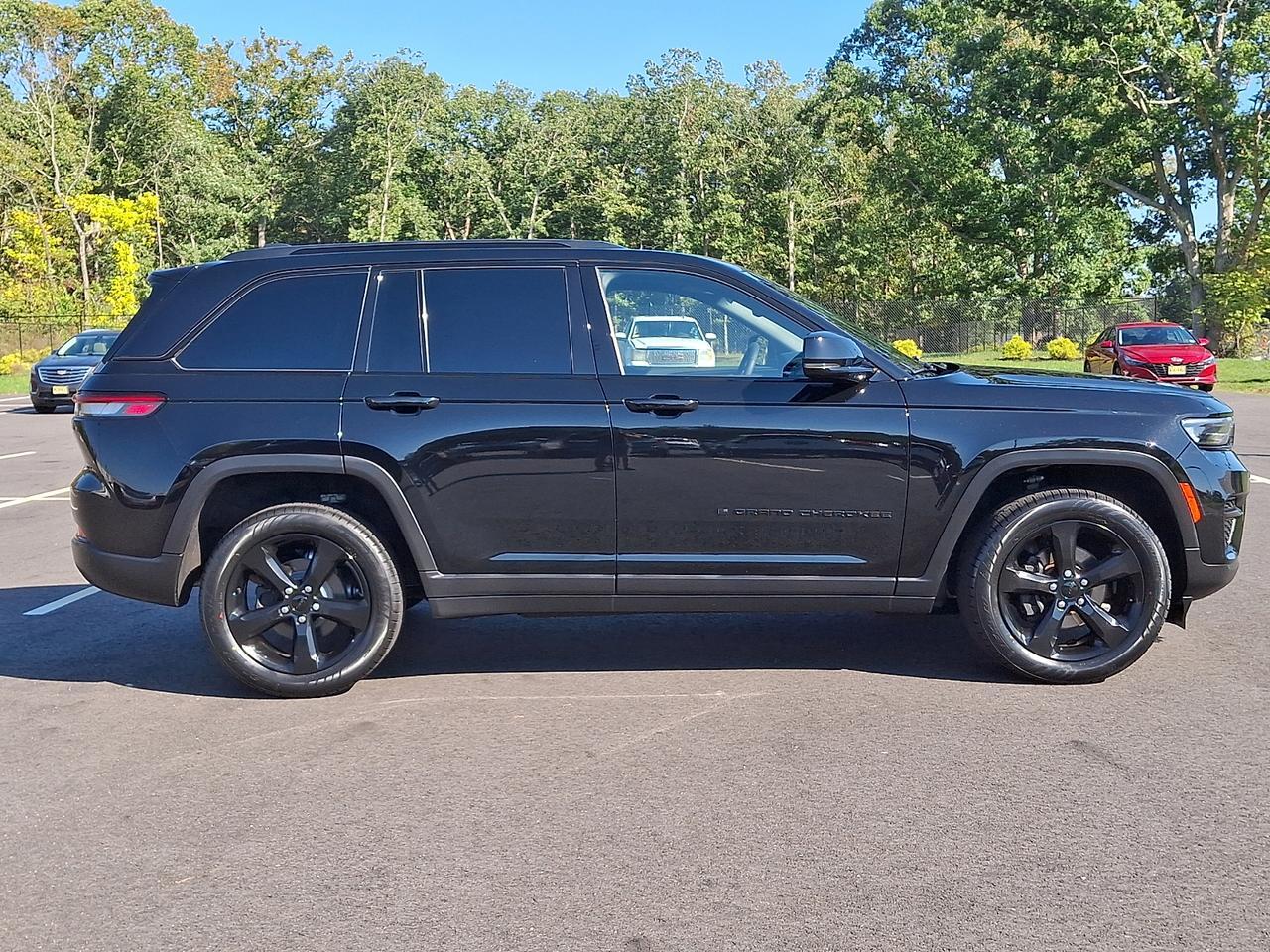 2023 Jeep Grand Cherokee Altitude 4x4 Vineland NJ