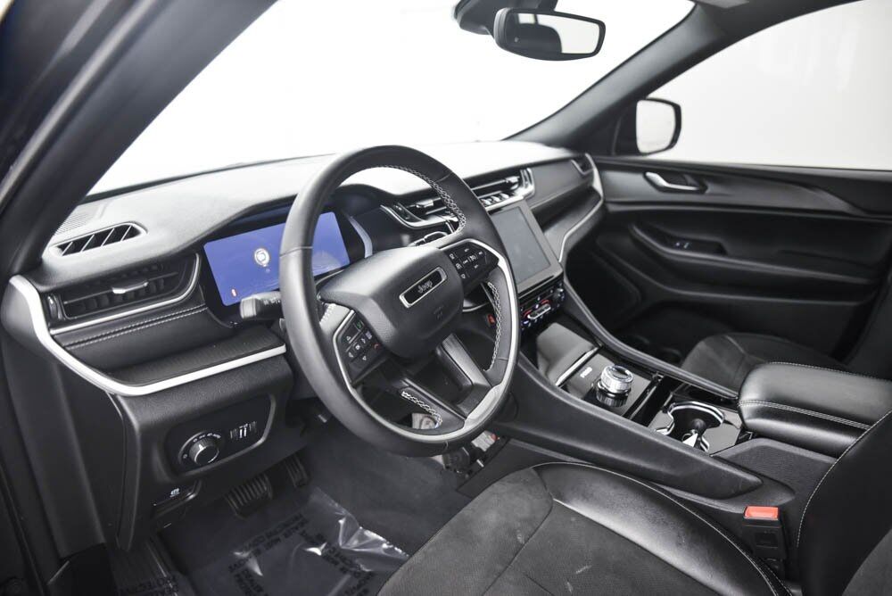 2023 Jeep Grand Cherokee Altitude AKRON OH