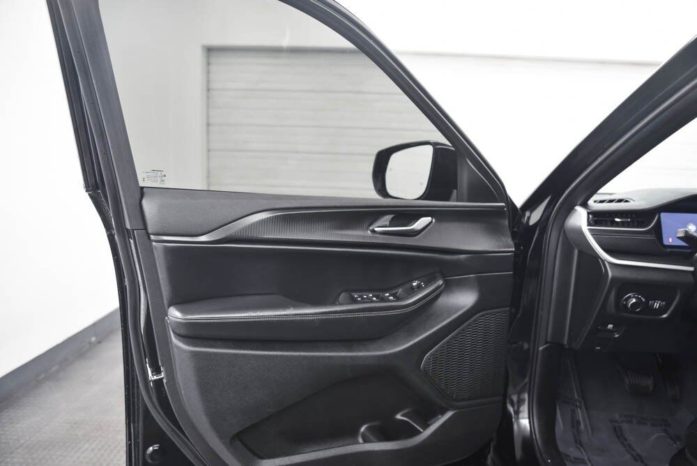 2023 Jeep Grand Cherokee Altitude AKRON OH