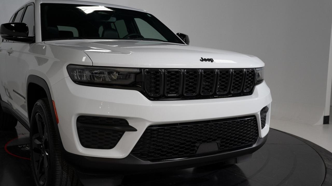 2023 Jeep Grand Cherokee Altitude Franklin TN