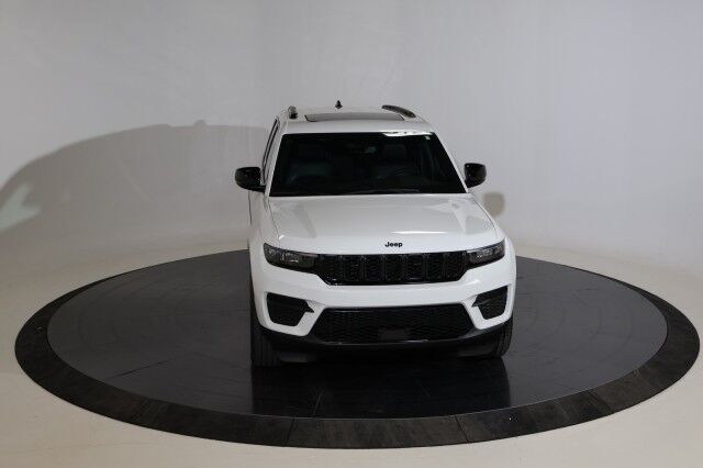 2023 Jeep Grand Cherokee Altitude Franklin TN