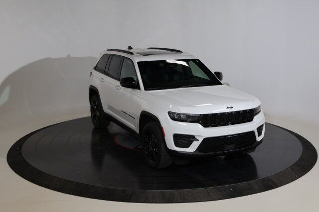 2023 Jeep Grand Cherokee Altitude Franklin TN