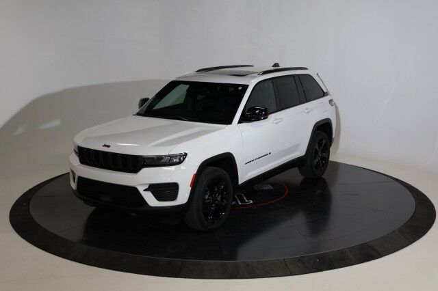 2023 Jeep Grand Cherokee Altitude Franklin TN