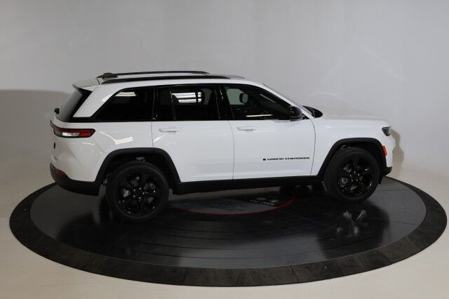 2023 Jeep Grand Cherokee Altitude Franklin TN