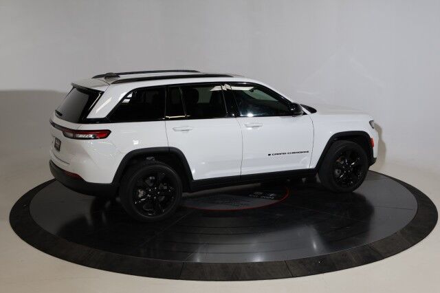 2023 Jeep Grand Cherokee Altitude Franklin TN