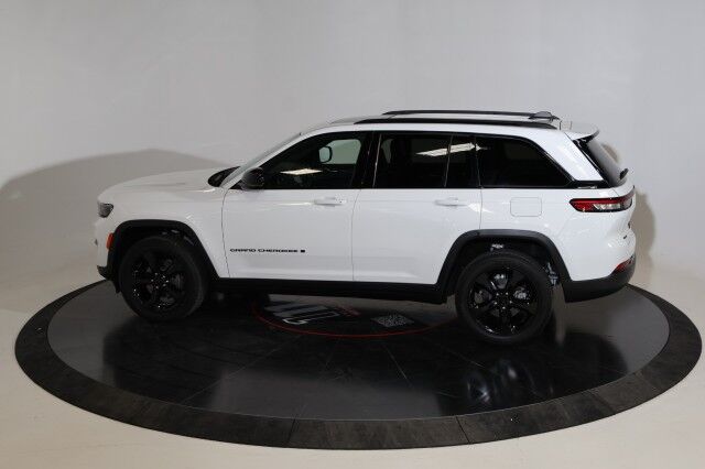 2023 Jeep Grand Cherokee Altitude Franklin TN