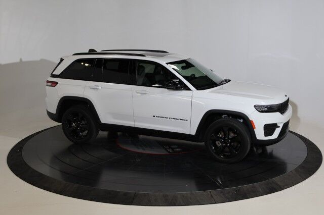 2023 Jeep Grand Cherokee Altitude Franklin TN