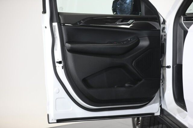 2023 Jeep Grand Cherokee Altitude Franklin TN