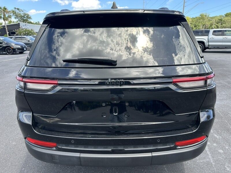 2023 Jeep Grand Cherokee Altitude Jacksonville FL