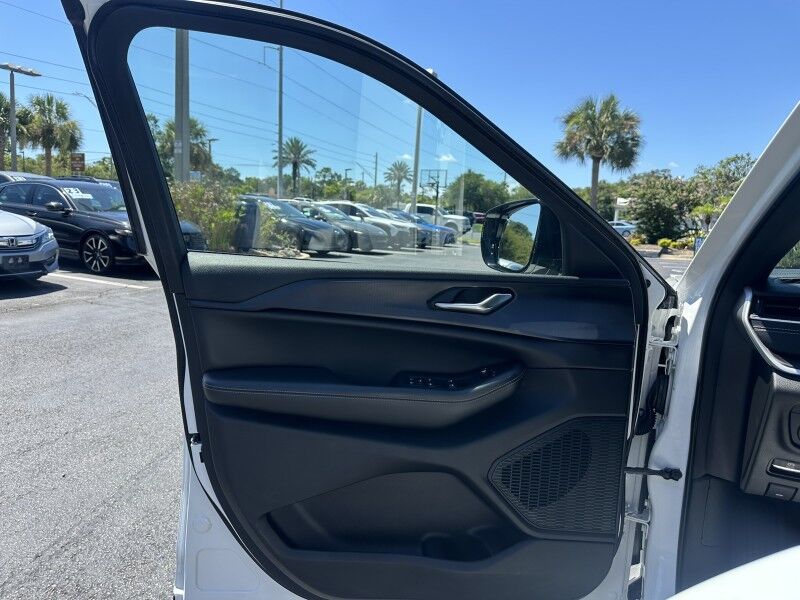 2023 Jeep Grand Cherokee Altitude Jacksonville FL