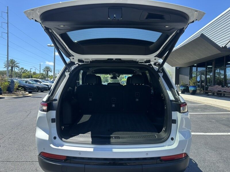 2023 Jeep Grand Cherokee Altitude Jacksonville FL